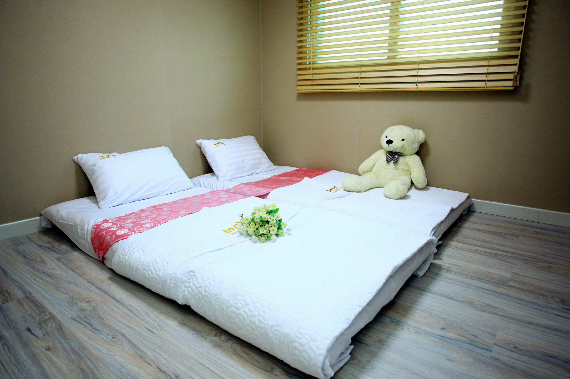 Inn Gyeongju Guest House & Mini Hotel Exterior foto